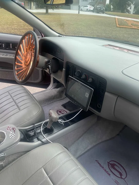 1996 Chevrolet Impala 8th Gen - Image 5 of 9