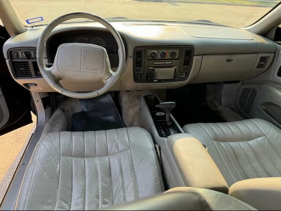 1996 Chevrolet Impala 8th Gen - Image 8 of 10