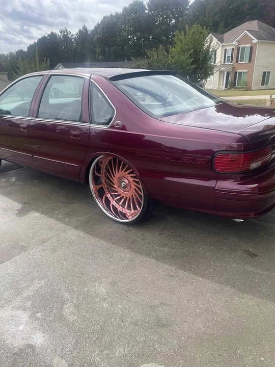 1996 Chevrolet Impala 8th Gen - Image 9 of 9
