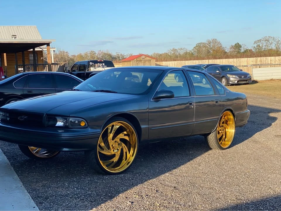 1996 Chevrolet Impala 8th Gen - Image 3 of 12