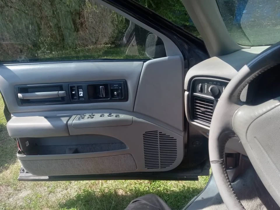 1996 Chevrolet Impala 7th Gen - Image 9 of 19