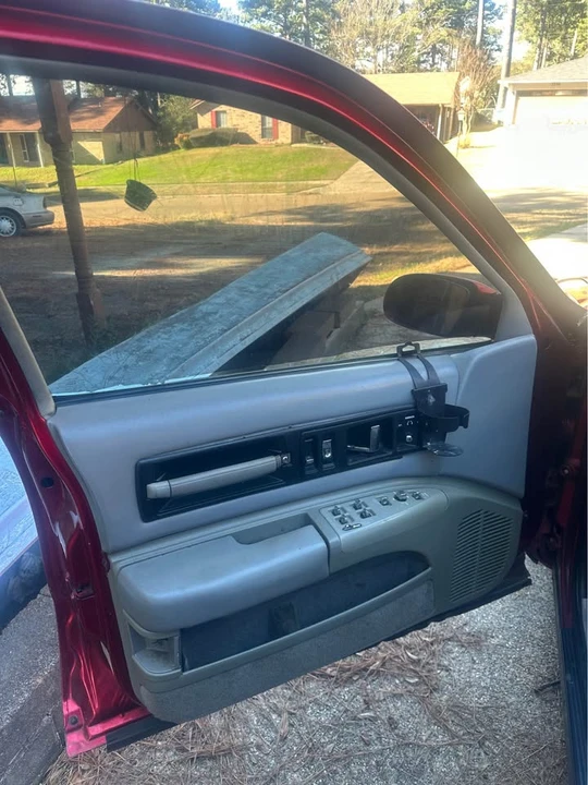 1996 Chevrolet Impala 8th Gen - Image 9 of 18