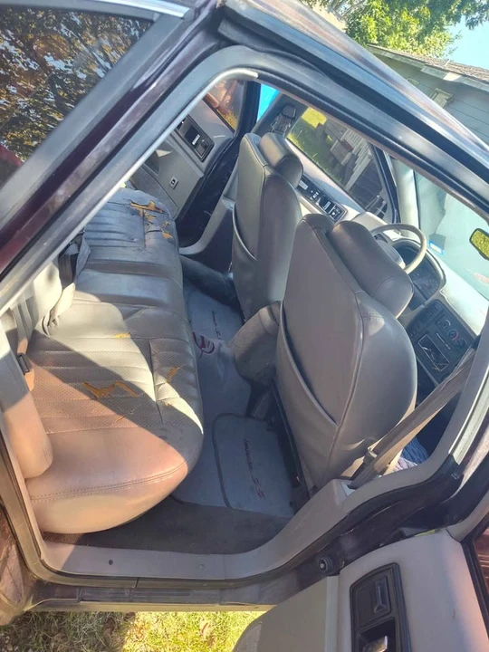 1996 Chevrolet Impala 7th Gen - Image 10 of 10