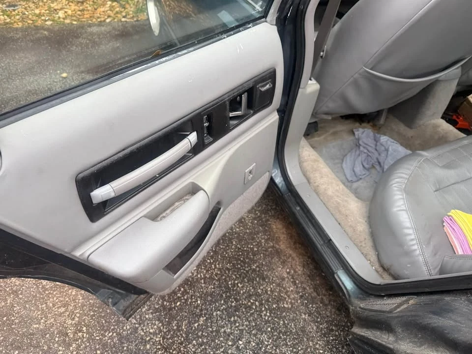 1996 Chevrolet Impala 8th Gen - Image 4 of 7