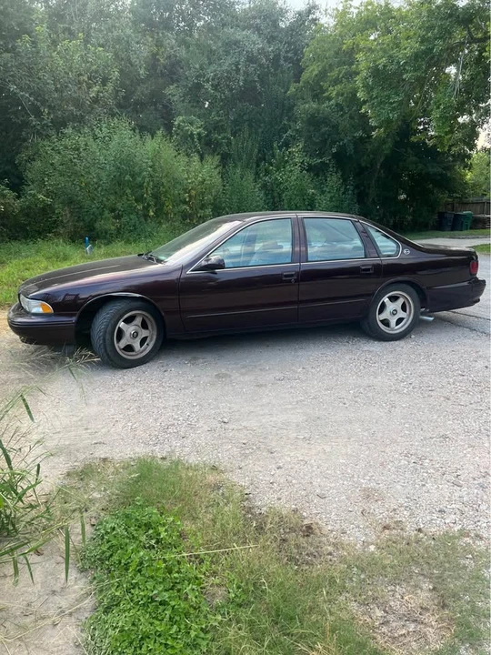 1996 Chevrolet Impala 8th Gen - Image 4 of 11