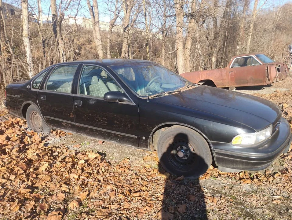 1996 Chevrolet Impala 7th Gen - Image 5 of 8