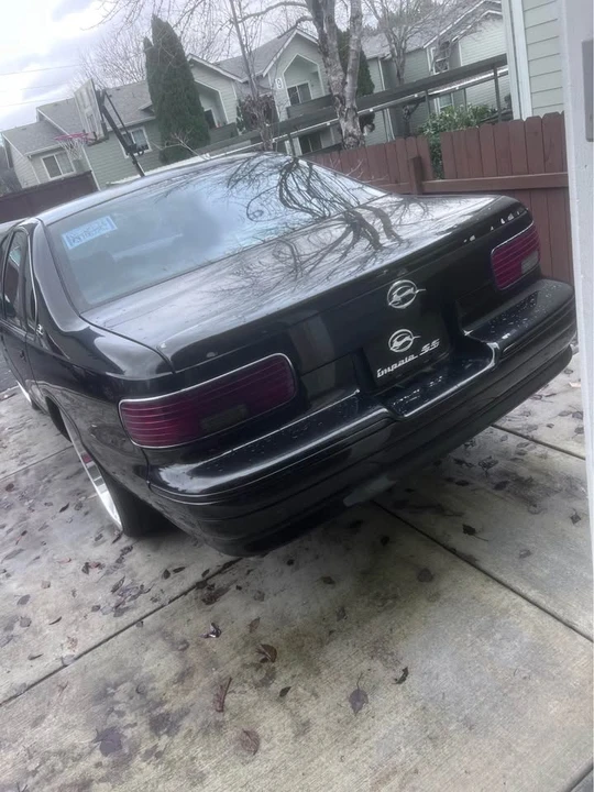 1996 Chevrolet Impala 7th Gen - Image 9 of 11