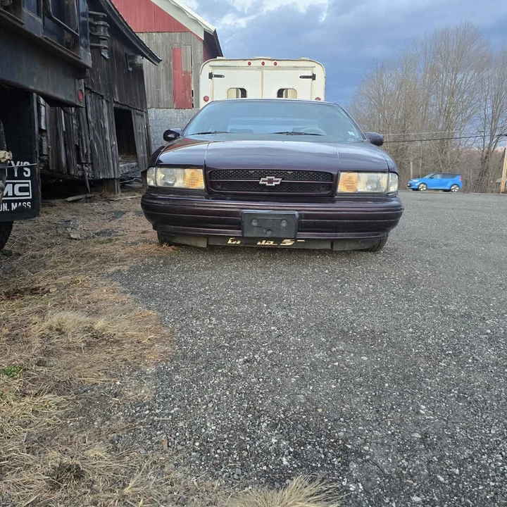 1996 Chevrolet Impala 7th Gen - Image 3 of 10