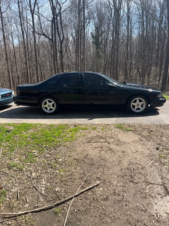 1996 Chevrolet Impala 7th Gen - Image 2 of 11