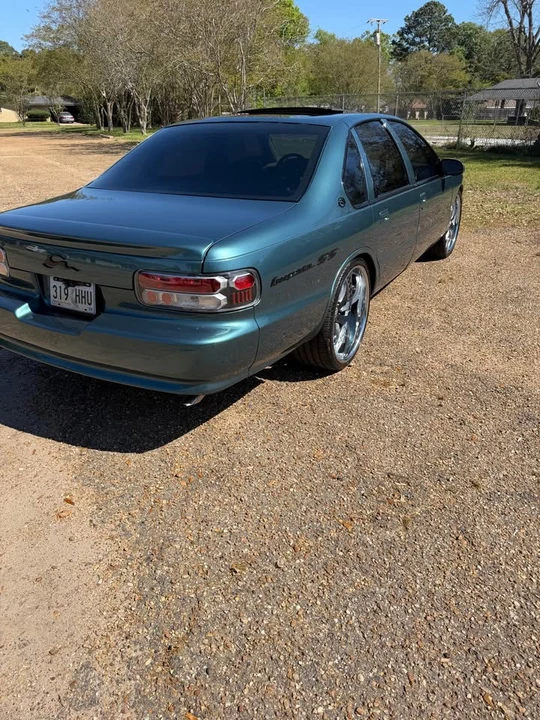 1996 Chevrolet Impala 7th Gen - Image 5 of 19