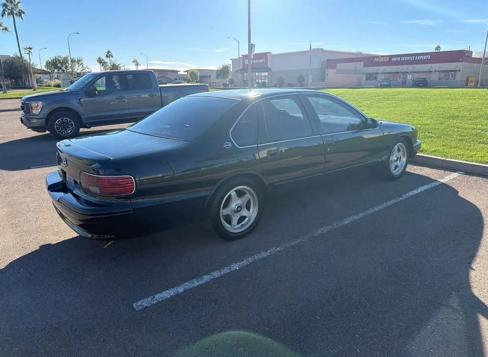 1996 Chevrolet Impala 7th Gen - Image 2 of 8