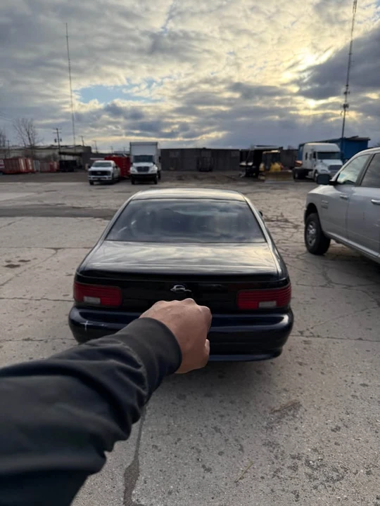 1996 Chevrolet Impala 7th Gen - Image 7 of 10