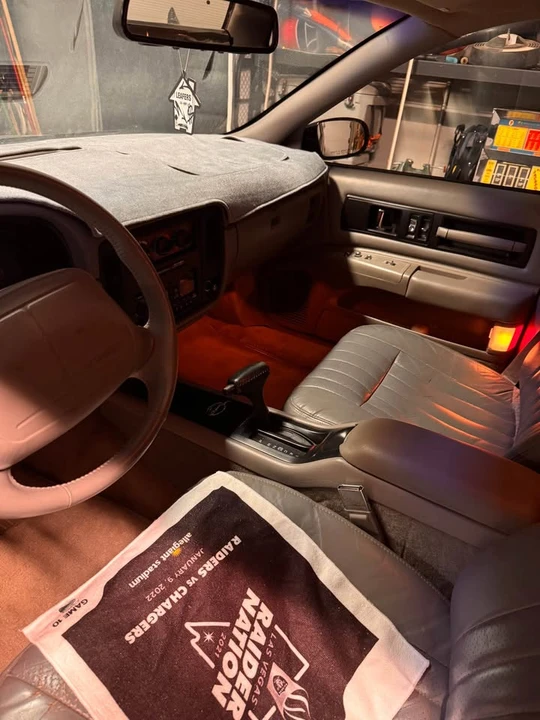 1996 Chevrolet Impala 7th Gen - Image 11 of 12