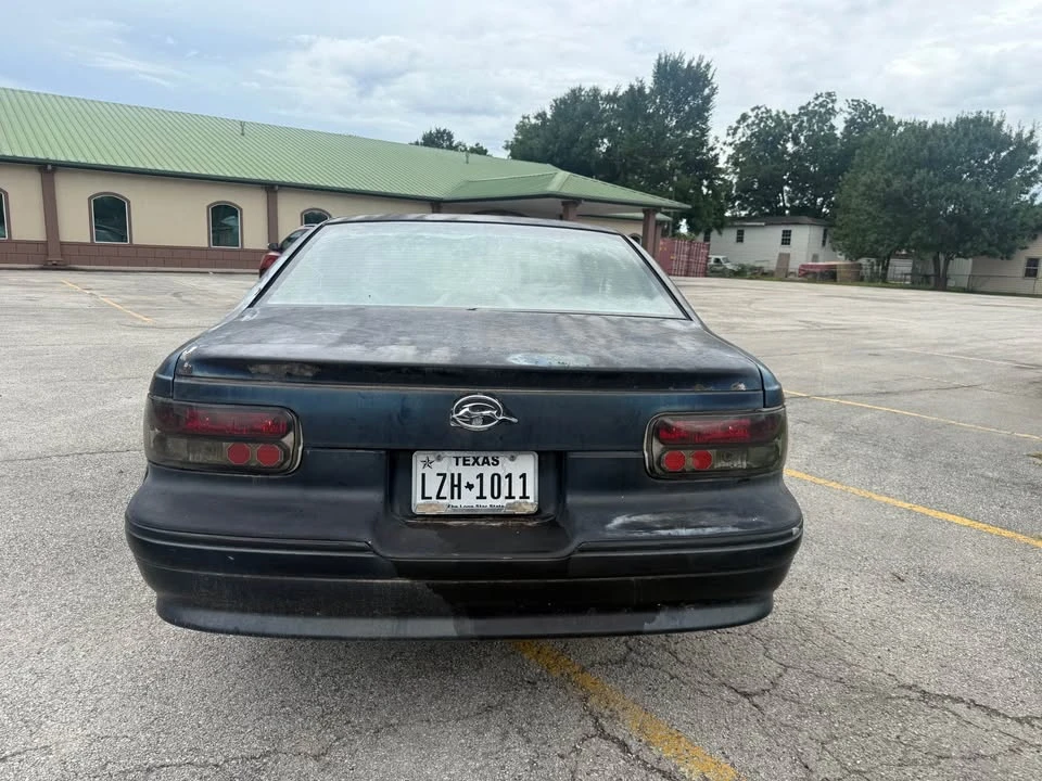 1996 Chevrolet Impala 7th Gen - Image 5 of 11