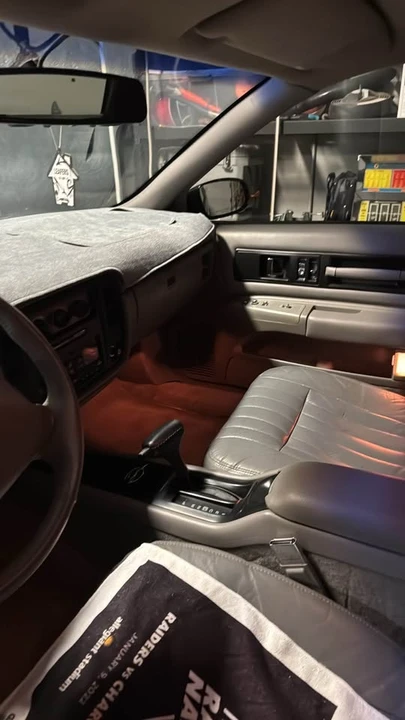 1996 Chevrolet Impala 7th Gen - Image 6 of 12