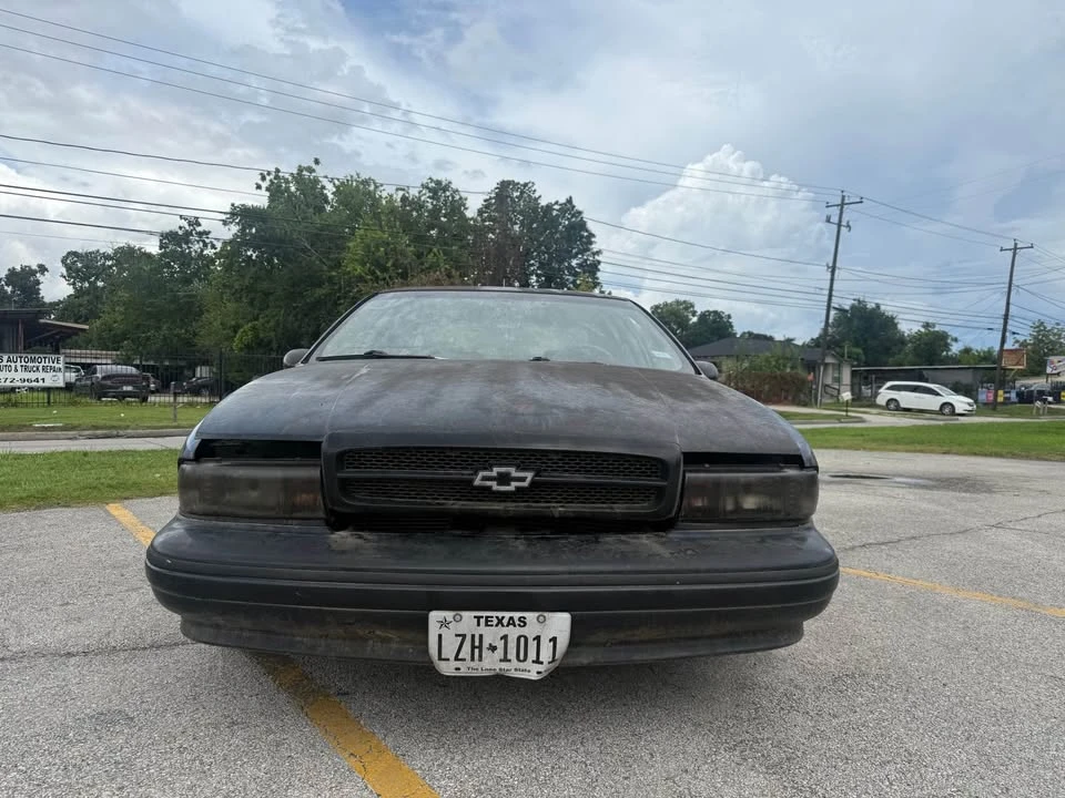1996 Chevrolet Impala 7th Gen - Image 2 of 11