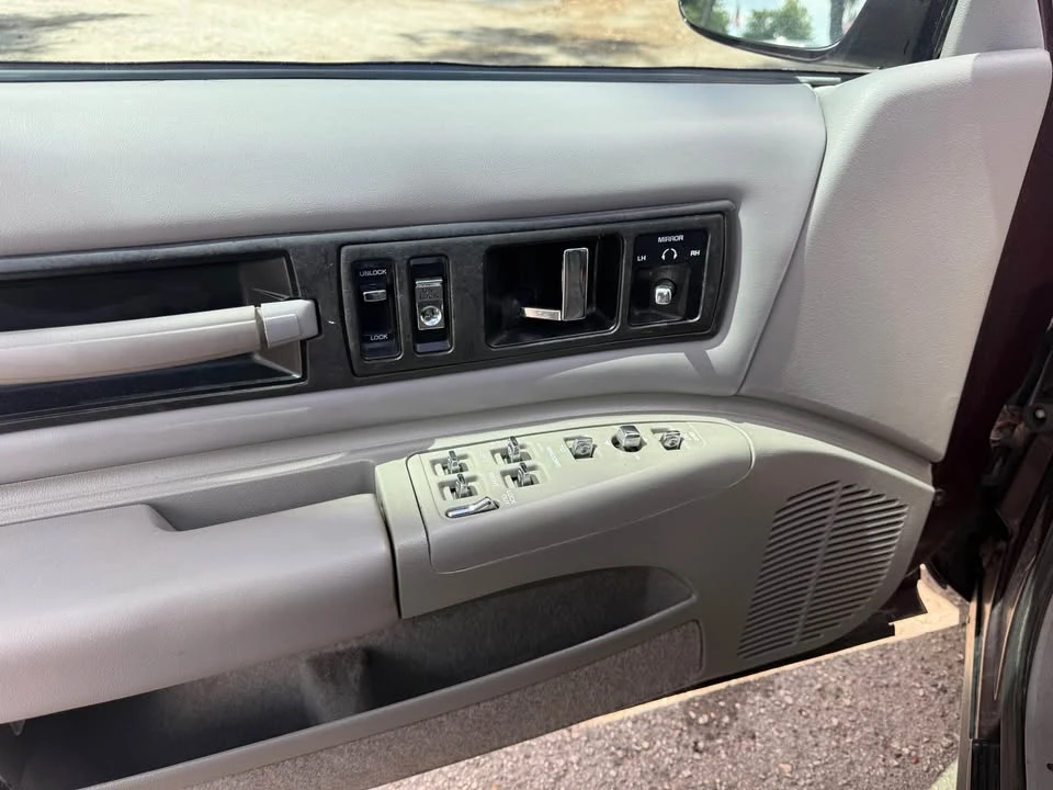 1996 Chevrolet Impala 7th Gen - Image 17 of 20