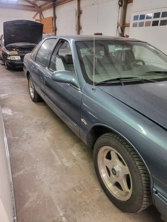 1996 Chevrolet Impala 7th Gen - Image 7 of 9