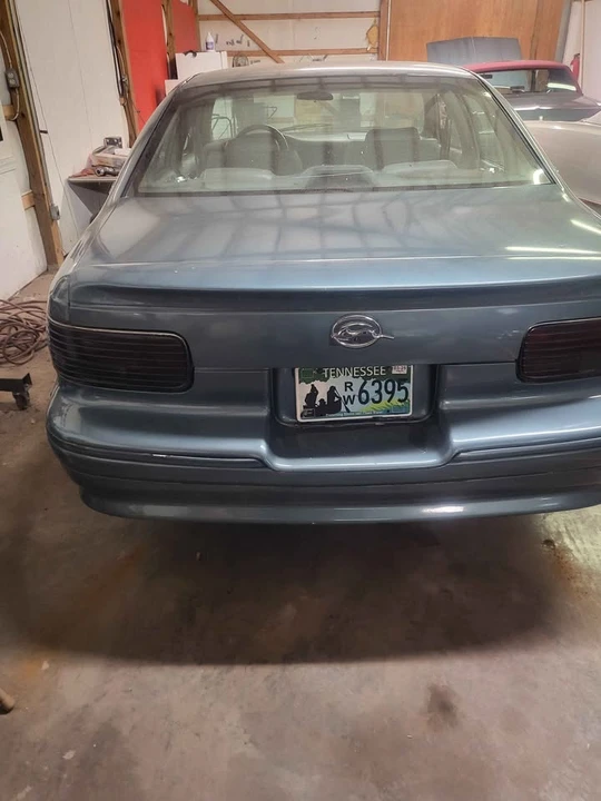 1996 Chevrolet Impala 7th Gen - Image 5 of 9