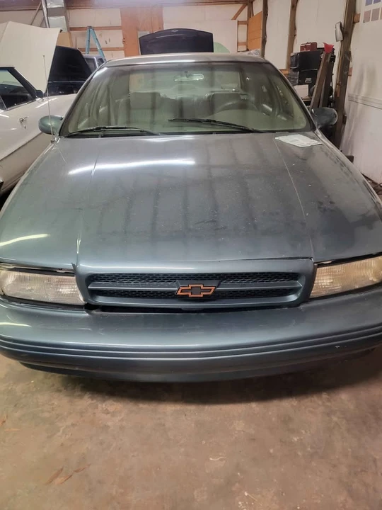 1996 Chevrolet Impala 7th Gen - Image 8 of 9