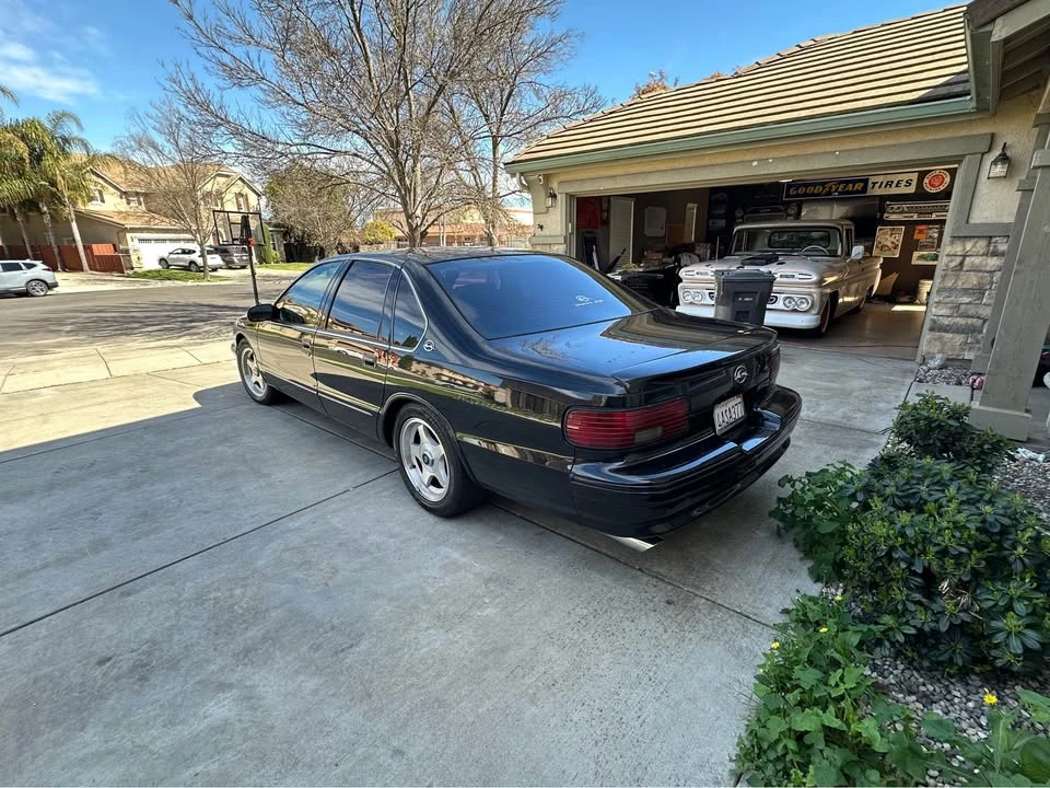 1996 Chevrolet Impala 7th Gen - Image 2 of 10