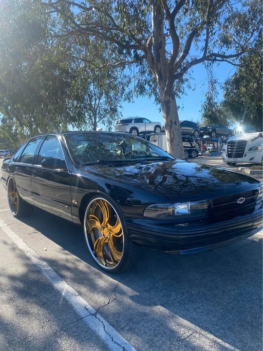 1996 Chevrolet Impala 7th Gen - Image 2 of 10