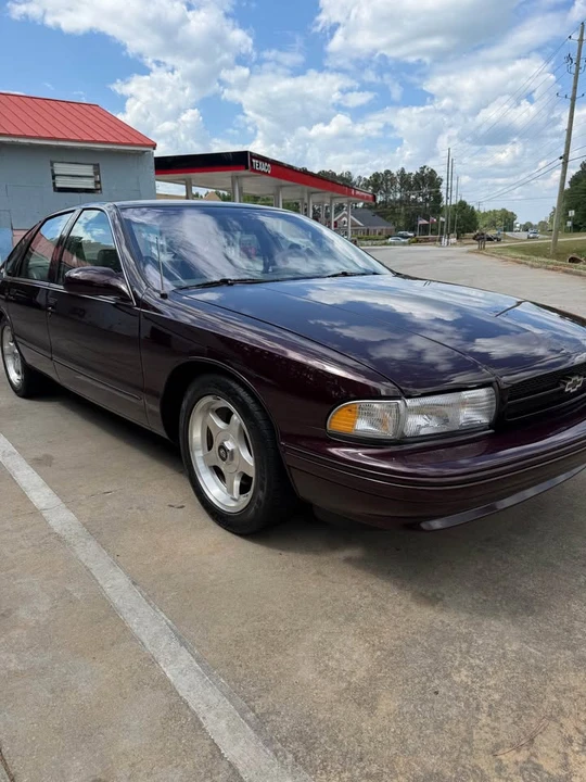 1996 Chevrolet Impala 7th Gen - Image 2 of 9
