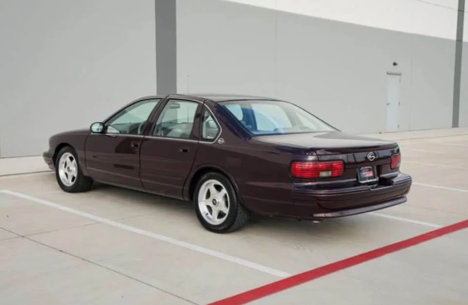 1996 Chevrolet Impala 7th Gen - Image 4 of 14