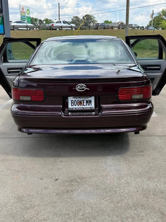1996 Chevrolet Impala 7th Gen - Image 8 of 9