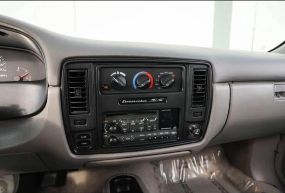 1996 Chevrolet Impala 7th Gen - Image 8 of 14