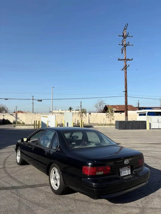 1996 Chevrolet Impala 7th Gen - Image 2 of 8