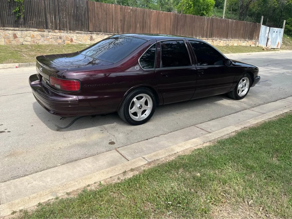 1996 Chevrolet Impala 7th Gen - Image 3 of 7