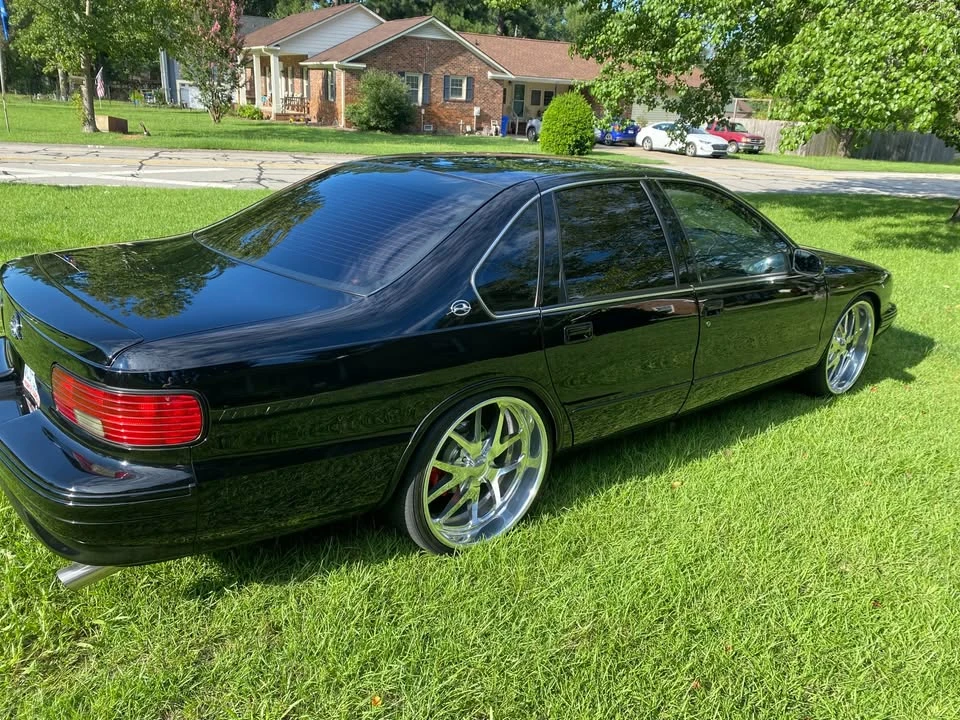 1996 Chevrolet Impala 7th Gen - Image 4 of 18