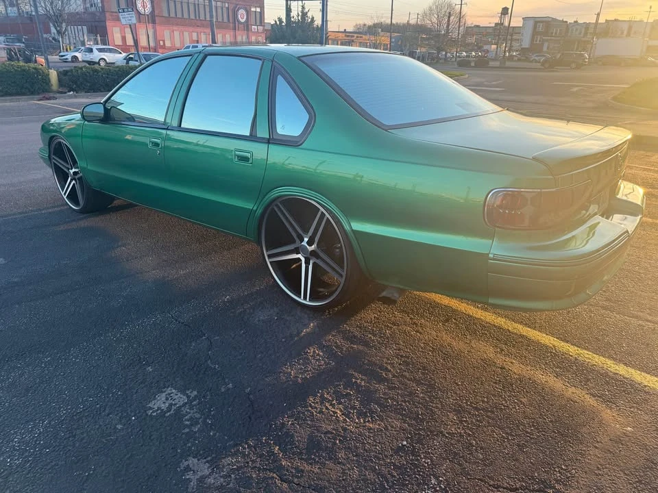 1996 Chevrolet Impala 7th Gen - Image 5 of 7
