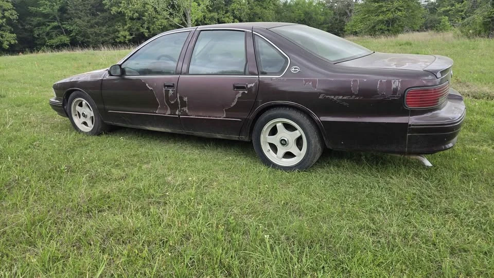 1994 Chevrolet Impala 7th Gen - Image 4 of 18