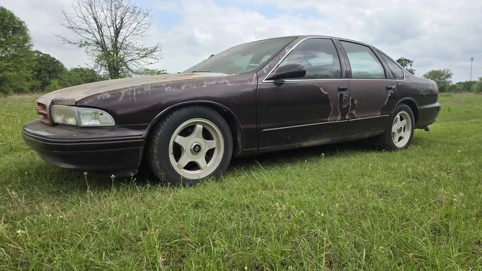 1994 Chevrolet Impala 7th Gen - Image 3 of 18