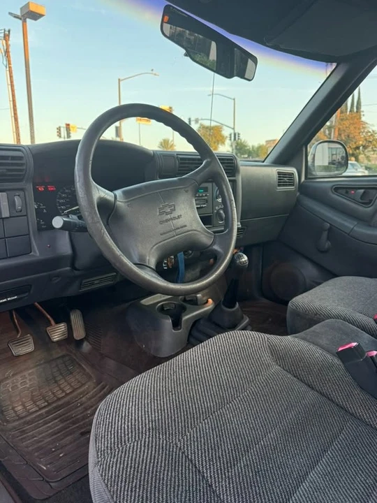 1996 Chevrolet S-10 - Image 13 of 14