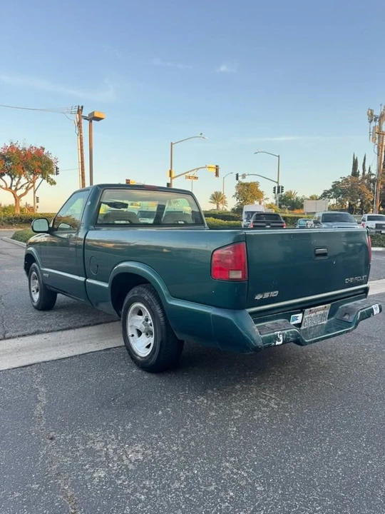 1996 Chevrolet S-10 - Image 3 of 14