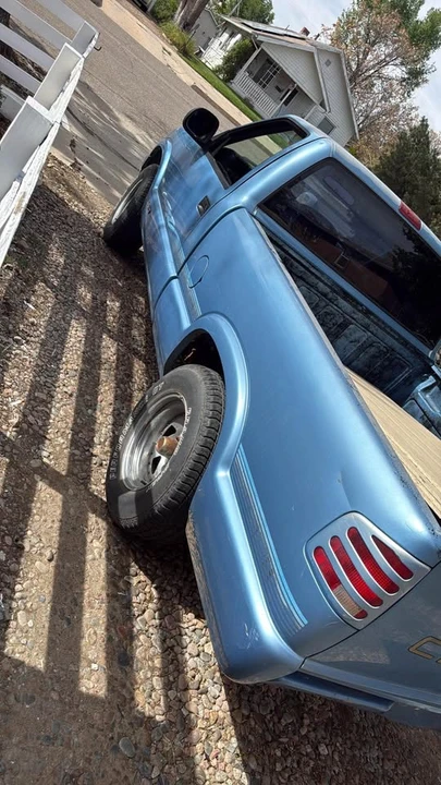 1996 Chevrolet S-10 - Image 10 of 11