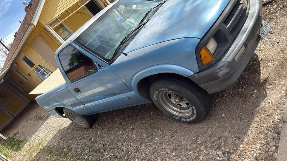 1996 Chevrolet S-10 - Image 7 of 11