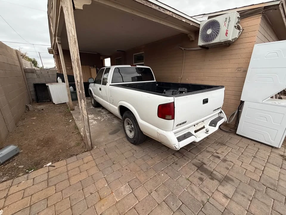 1996 Chevrolet S-10 - Image 4 of 8