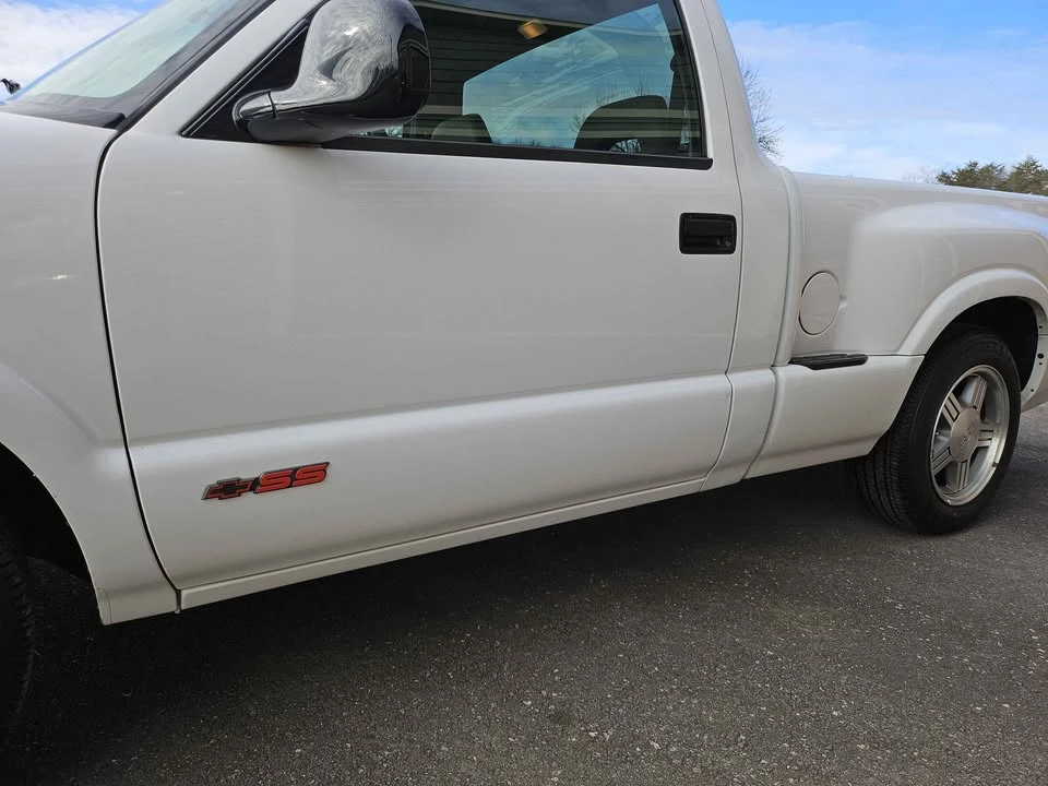 1996 Chevrolet S-10 - Image 16 of 18