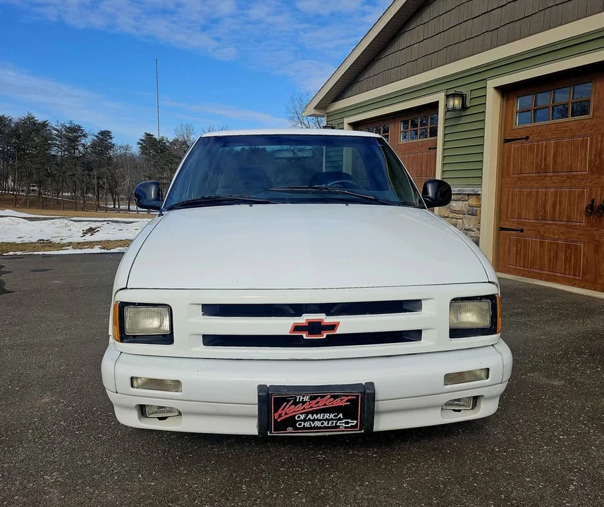 1996 Chevrolet S-10 - Image 3 of 18
