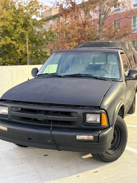 1996 Chevrolet S-10 - Image 6 of 8