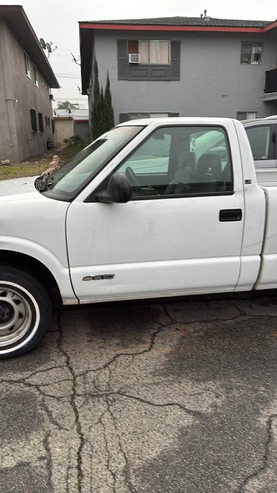 1996 Chevrolet S-10 - Image 5 of 5