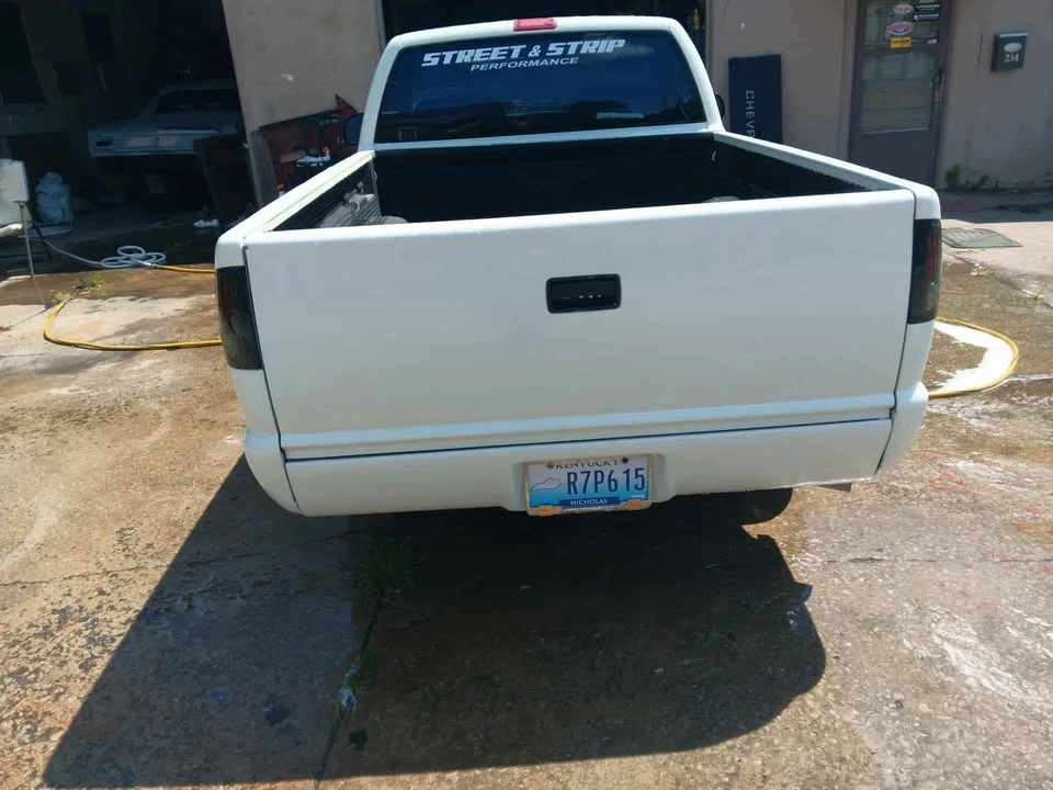 1996 Chevrolet S-10 - Image 12 of 13