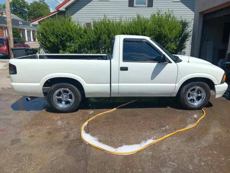 1996 Chevrolet S-10 - Image 11 of 13