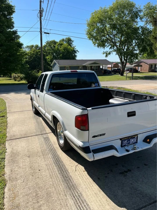 1996 Chevrolet S-10 - Image 3 of 8