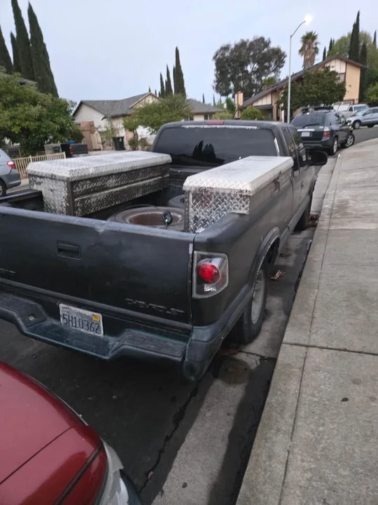 1996 Chevrolet S-10 - Image 5 of 5