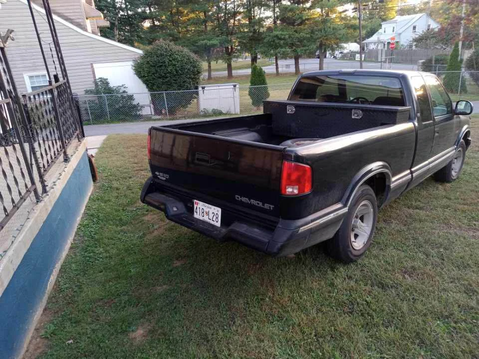 1996 Chevrolet S-10 - Image 4 of 6